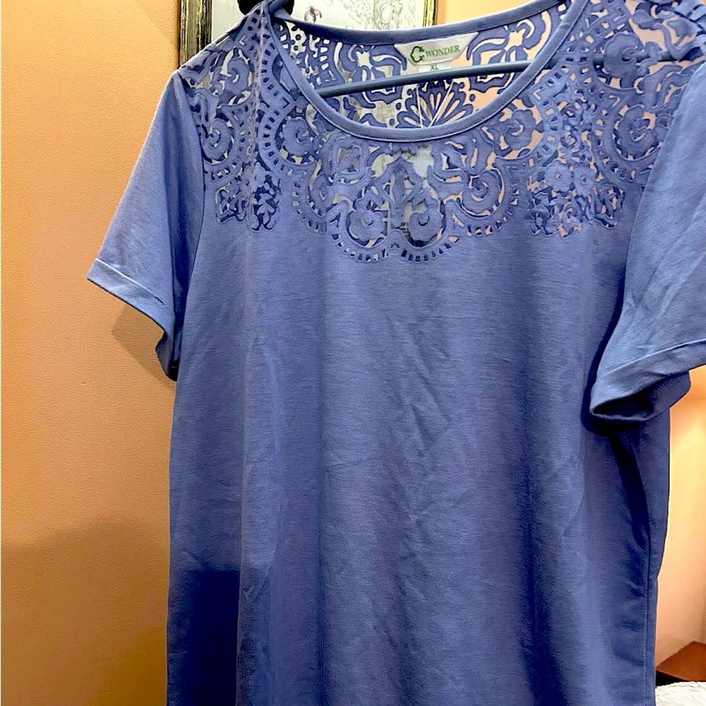 Wonder sort sleeve top